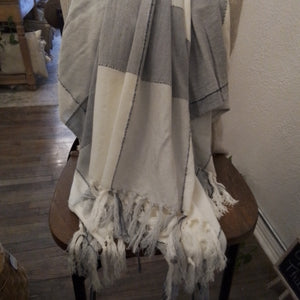 KNKTHROW