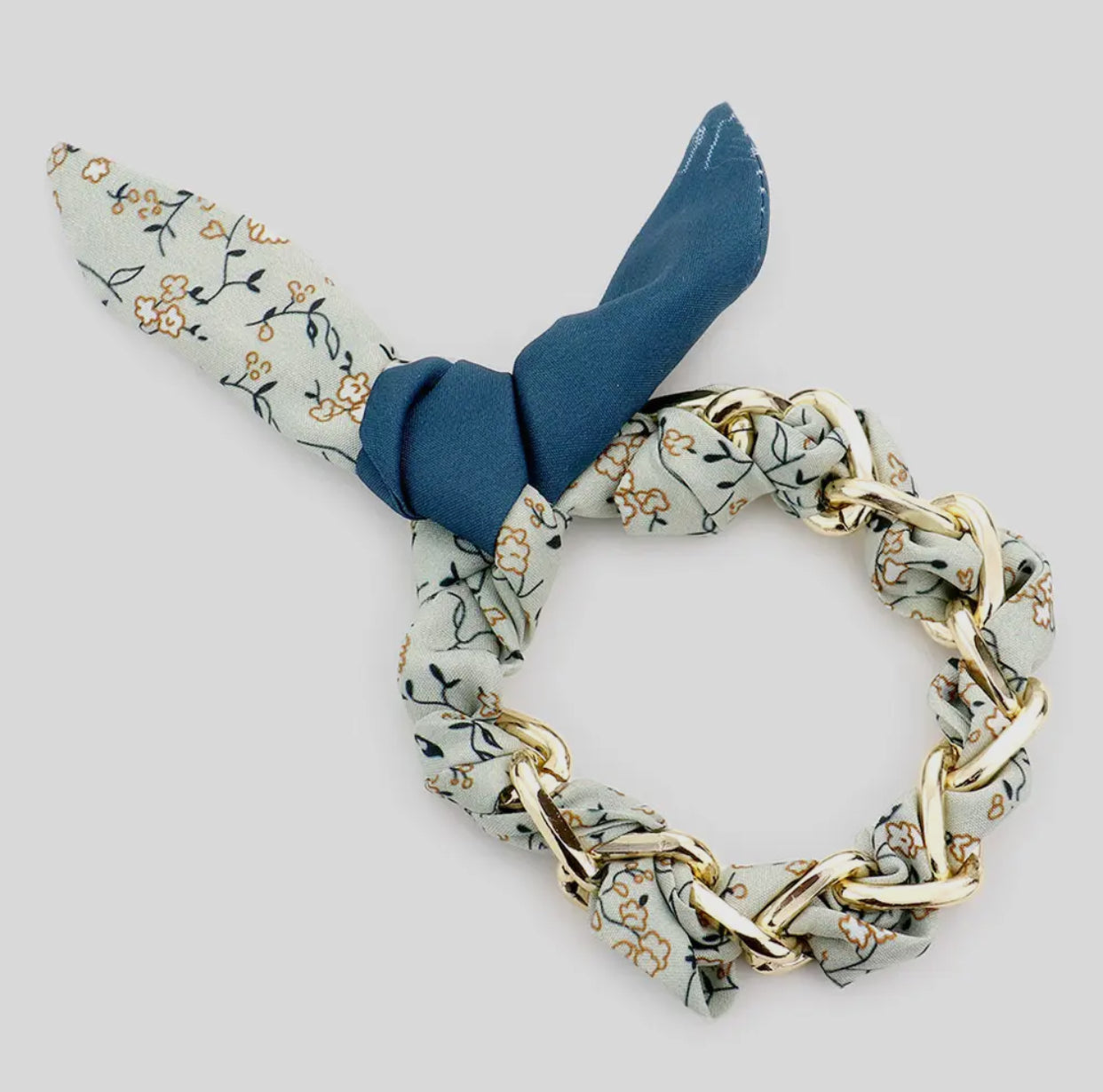 Scarf Gold Chain Bracelet