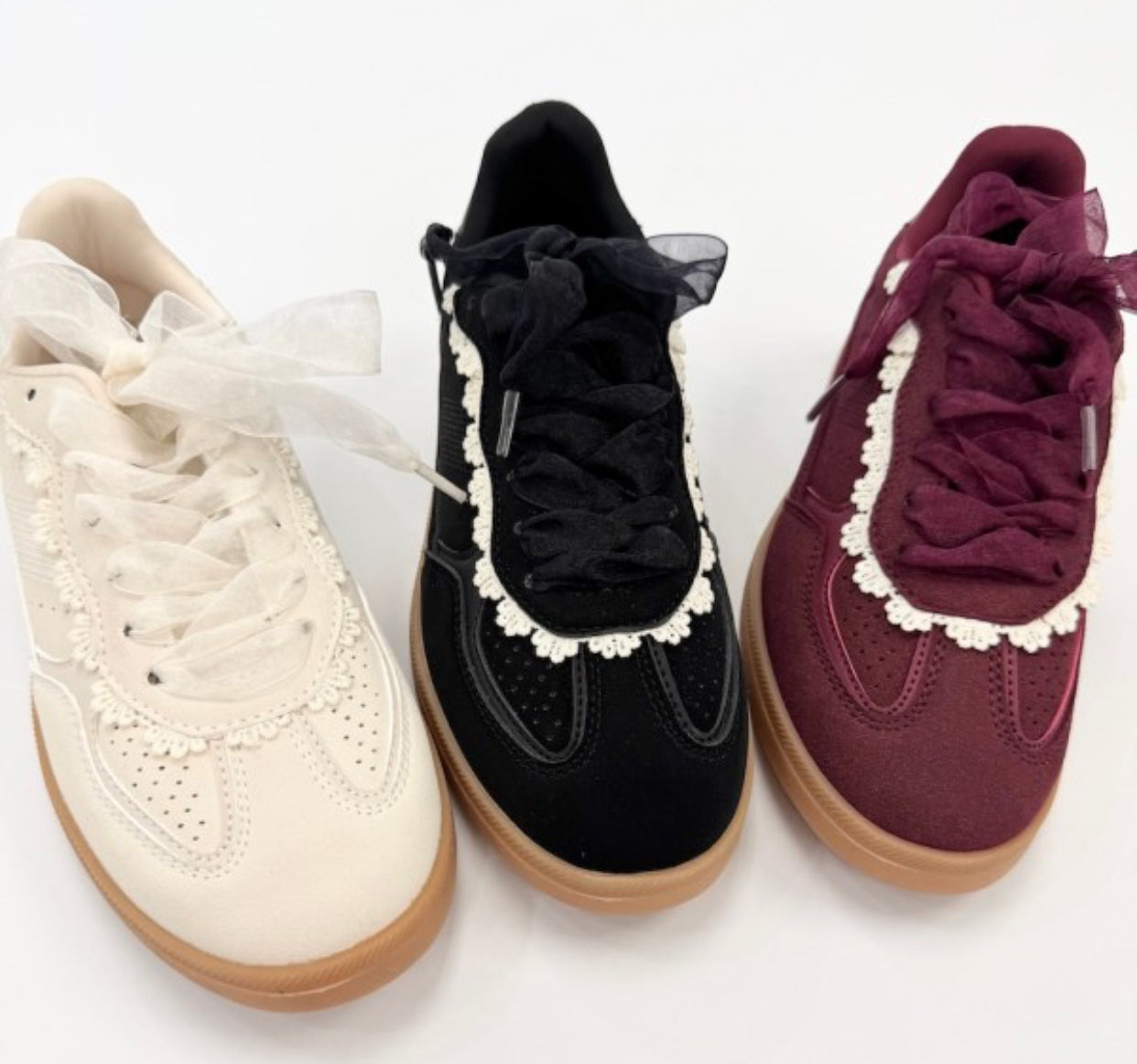 Lace Sneakers- Beige