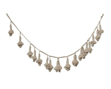 DF2398 Hand-Woven Cotton Tassel Garland