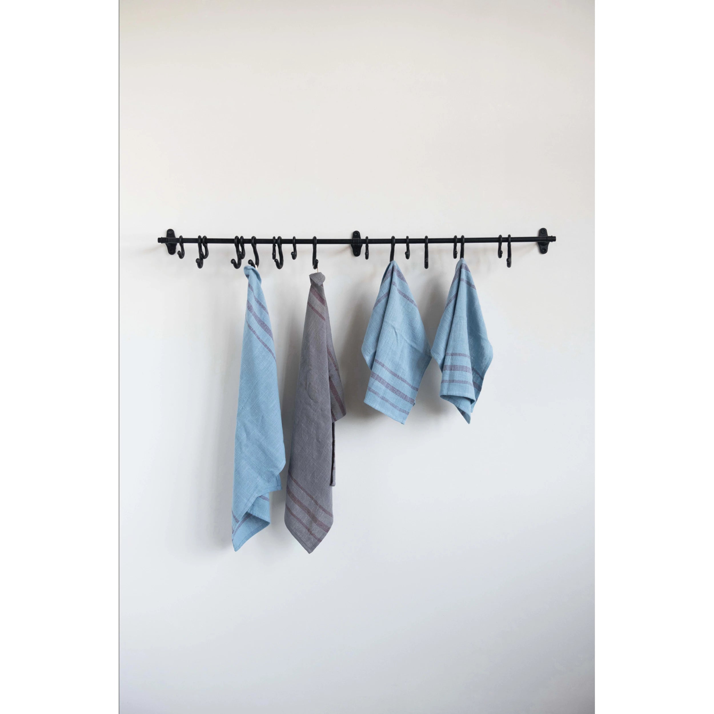 DF2856   Forged Metal Wall Rod with Hooks
