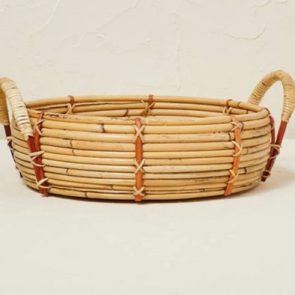 KNK060   Round Rattan Tray